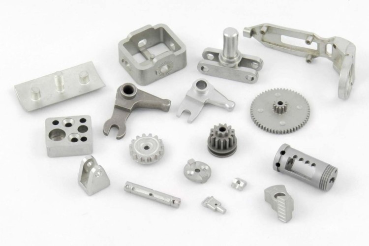 Injection Molding, Metal and Plastic Molding Components